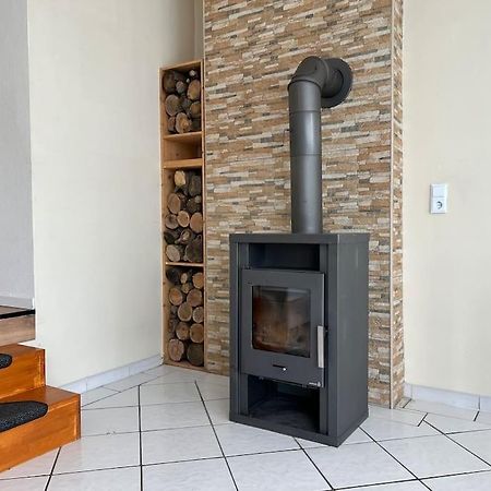 Ferienhaus Mit Privatparkplatz, Terrasse Und Stadtnaehe Bremen Eksteriør billede